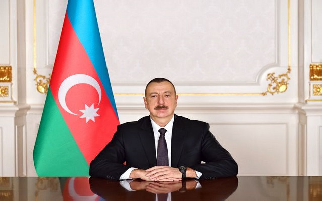 Prezident “Azərbaycan” qəzetinin kollektivini təbrik etdi