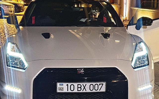 “Qarabağ”ın futbolçusunun 250 minlik yeni avtomobili - Foto