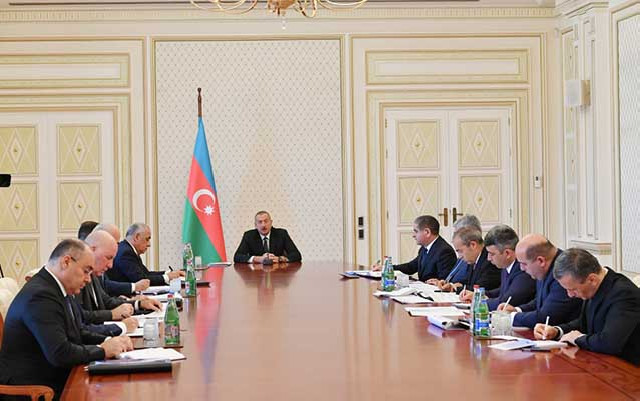 “Azərbaycan dayanıqlı inkişaf yolu ilə gedir” - Prezident
