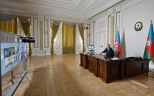 Prezident videokonfransa qatıldı - Fotolar