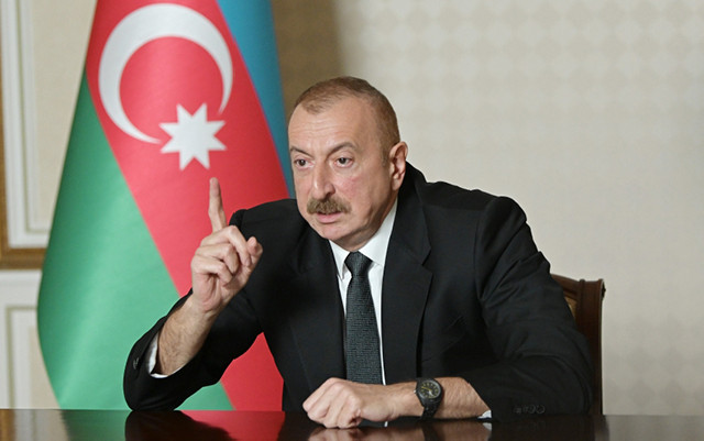 “Azad edilmiş ərazilərə Azərbaycan bayrağı sancıldı” - Prezident