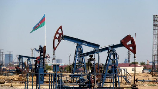 Azərbaycan neftinin qiyməti bahalaşır