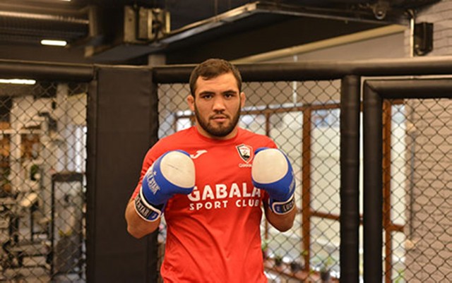 Nəriman Abbasov UFC-də ilk sınağına çıxır