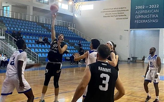 Basketbol Liqasında ilin son oyunu keçirildi