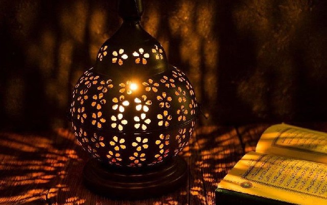 Ramazanın yeddinci gününün duası - İmsak və iftar vaxtı