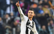 Ronaldo yenə “Yuventus”u xilas etdi - Video