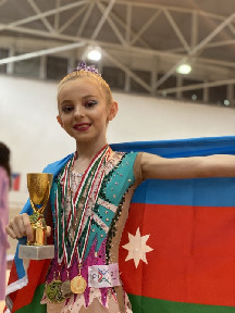 Gimnastımız Mina Abbasova bir gündə 3 medal qazanıb