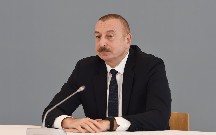 Prezident 4 polkovnikə general rütbəsi verdi - Adlar