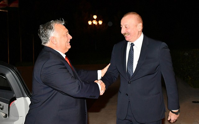 Prezident Macarıstanın Baş naziri ilə görüşüb
