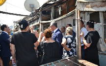 Prezident tapşırıq verdi, Eldar Əzizov sökülən binaya getdi - Fotolar