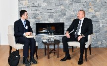 İlham Əliyev Davosda daha bir görüş keçirdi